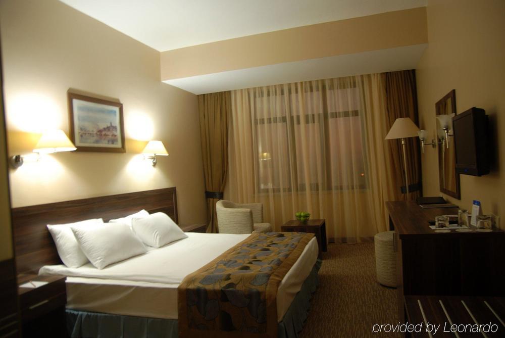 Hotel Dedeman Diyarbakır Habitación foto