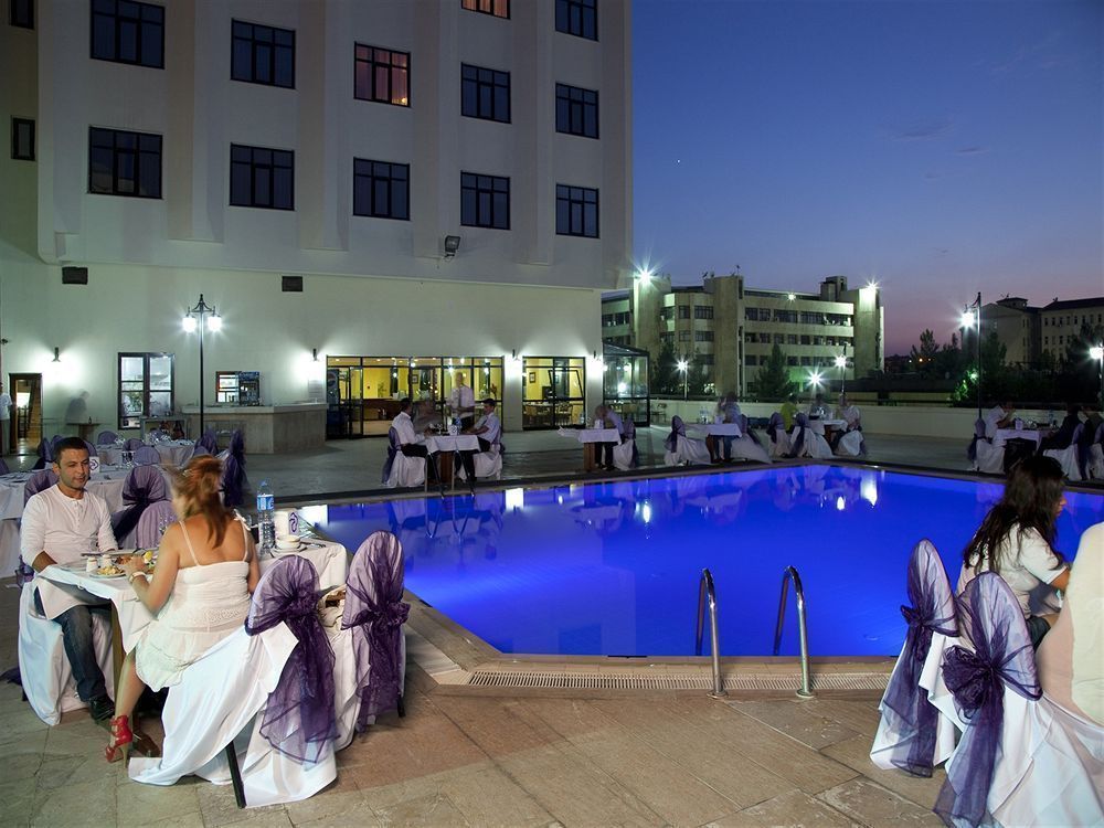 Hotel Dedeman Diyarbakır Exterior foto
